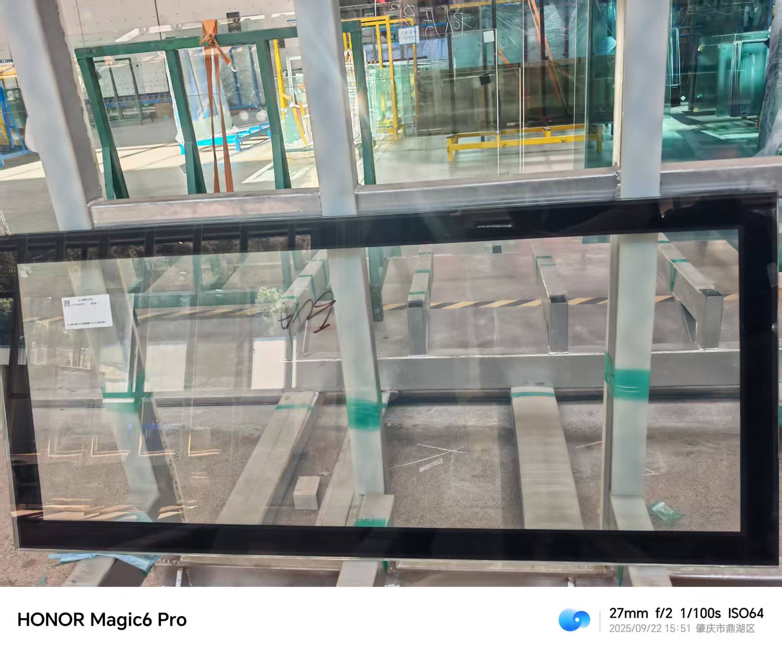 Ultra-transparent electric glass